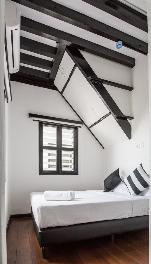 The Marian Boutique Lodging House Кучінг Екстер'єр фото