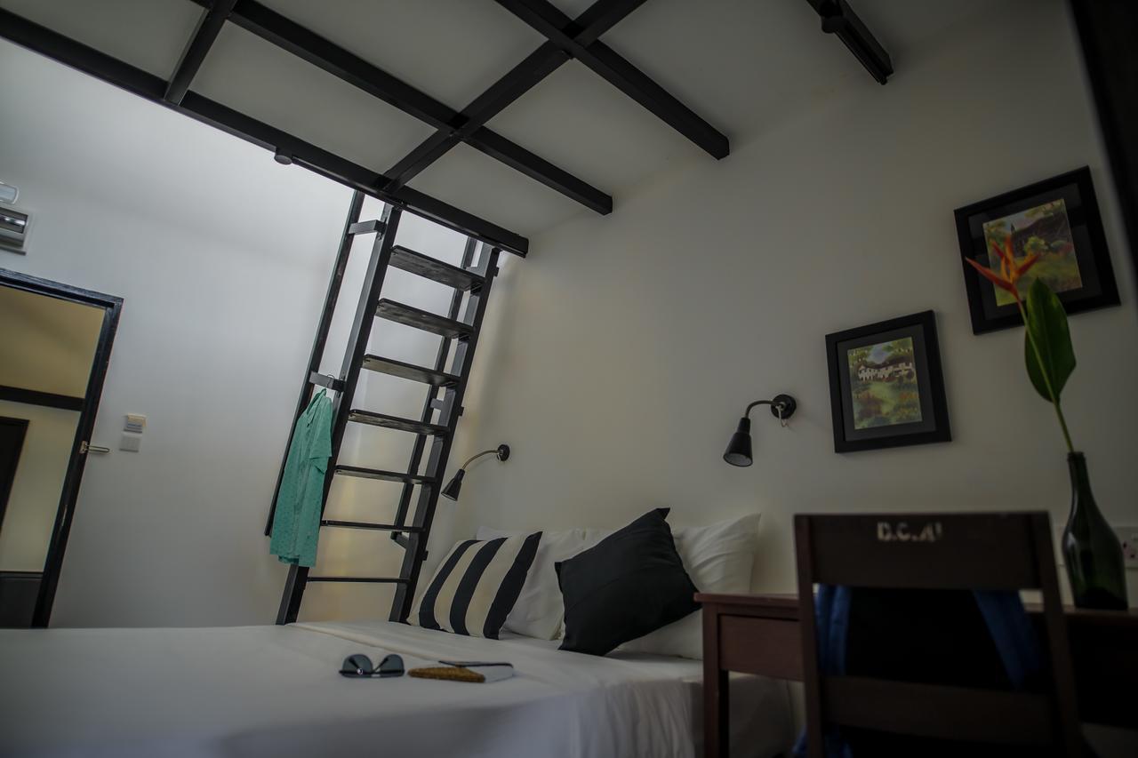 The Marian Boutique Lodging House Кучінг Екстер'єр фото