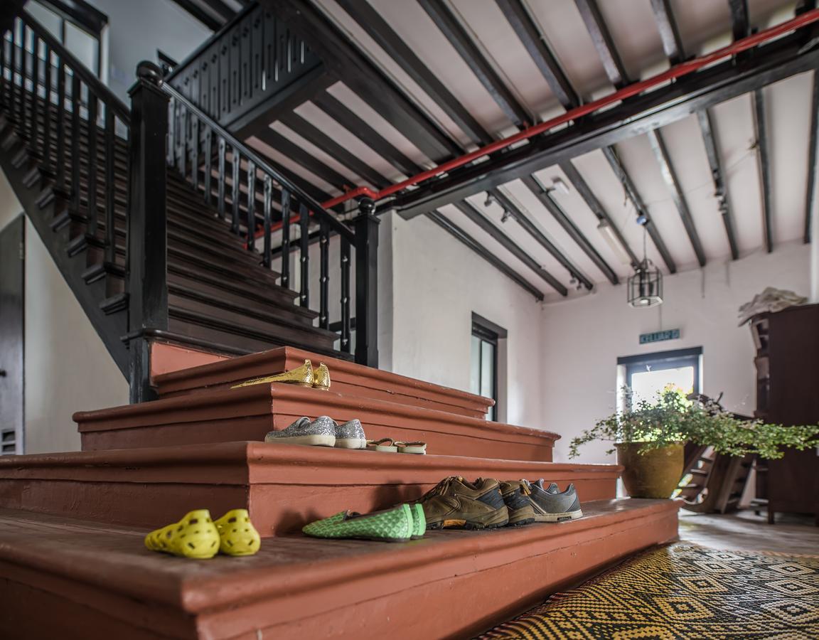 The Marian Boutique Lodging House Кучінг Екстер'єр фото