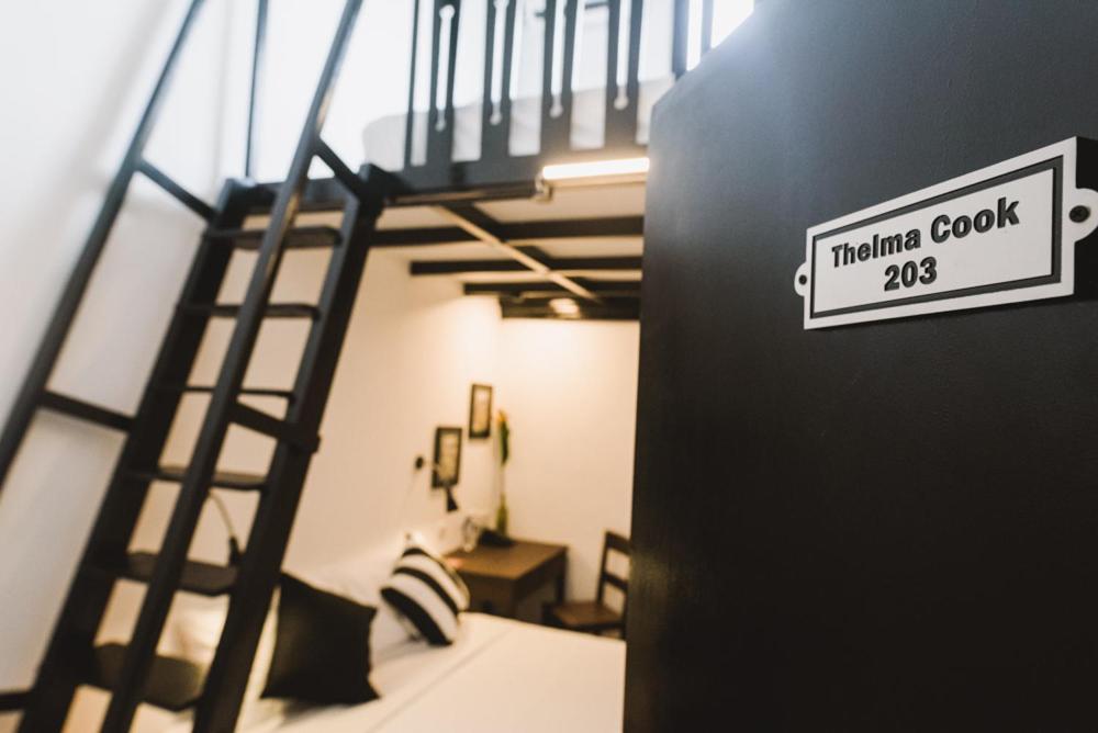 The Marian Boutique Lodging House Кучінг Екстер'єр фото
