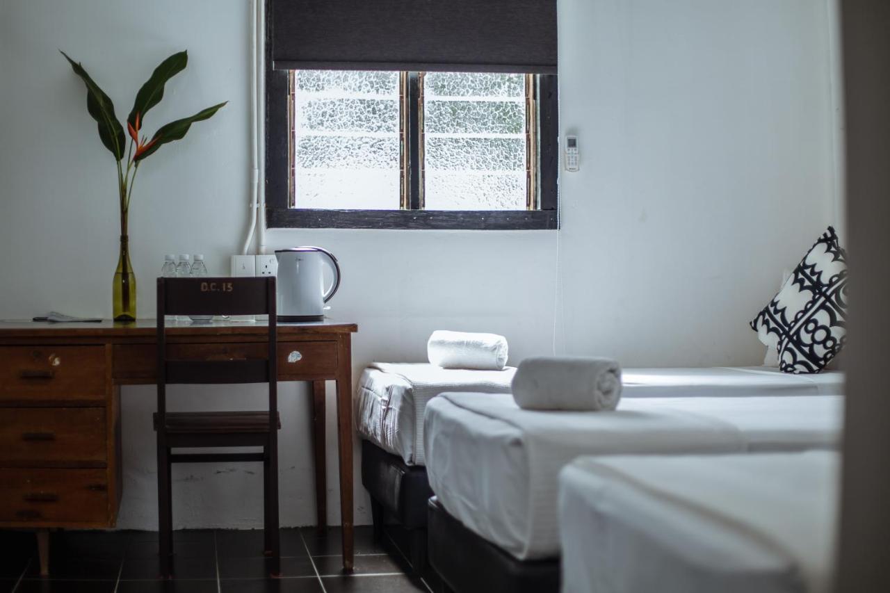 The Marian Boutique Lodging House Кучінг Екстер'єр фото